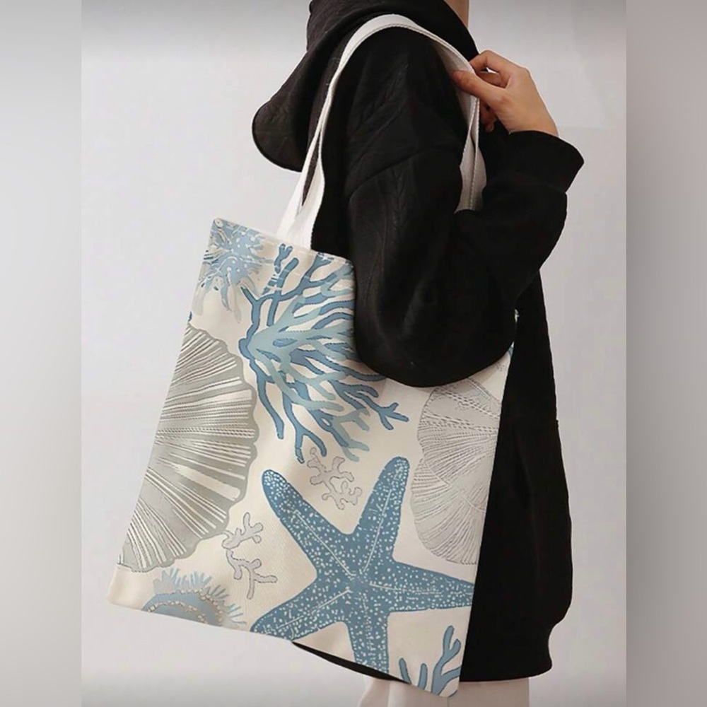 NWOT Classic Canvas Tote Bag - White